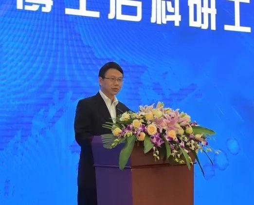 新华文轩老总_新华文轩