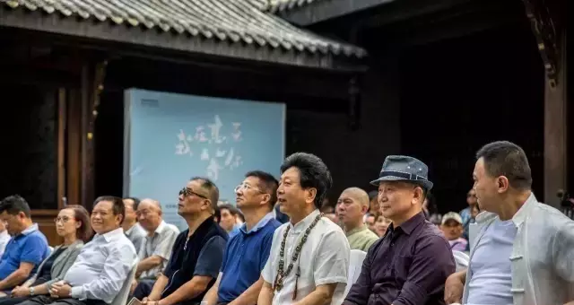 偶然中必然的唤醒——四川美术社《我在高原等你》新书发布会隆重举行